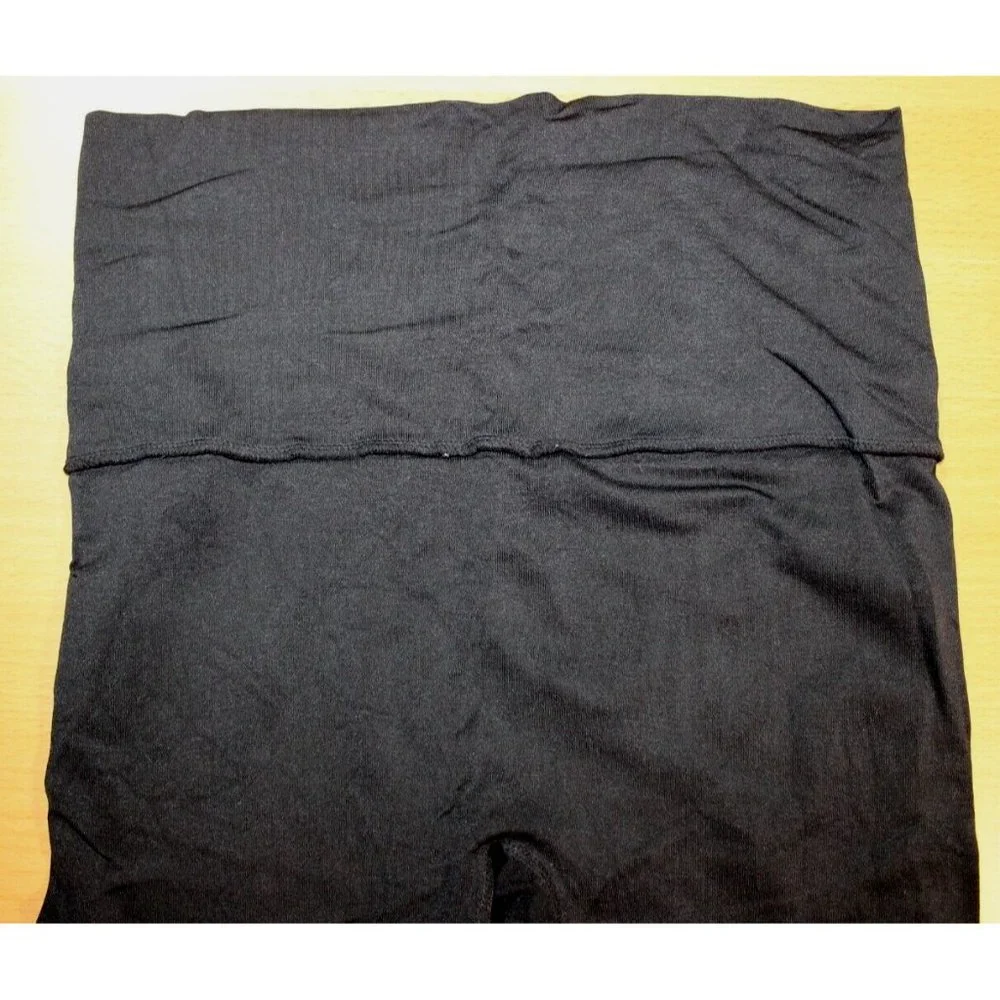 Womens Danskin Now Cropped Capri High Waist Leggings Small 4-6 Black Activewear - Picture 5 of 5